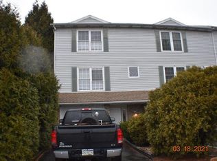 131 Victoria Arms Cir #1, Kunkletown, PA 18058