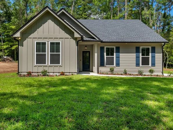 3126 Okeeheepkee Rd, Tallahassee, FL 32303