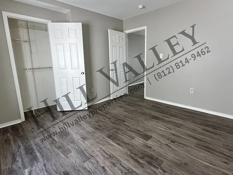 1505 S 10th St — Photo 7
