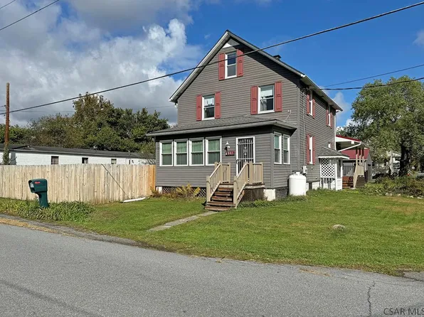 321 Spackman St, Seward, PA 15954