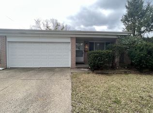 2528 Antonia Ln, Warren, MI 48091