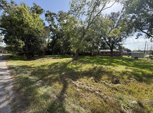 2015 Toledo St, Beaumont, TX 77703
