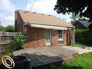 3rd image of 957 Kings Hwy