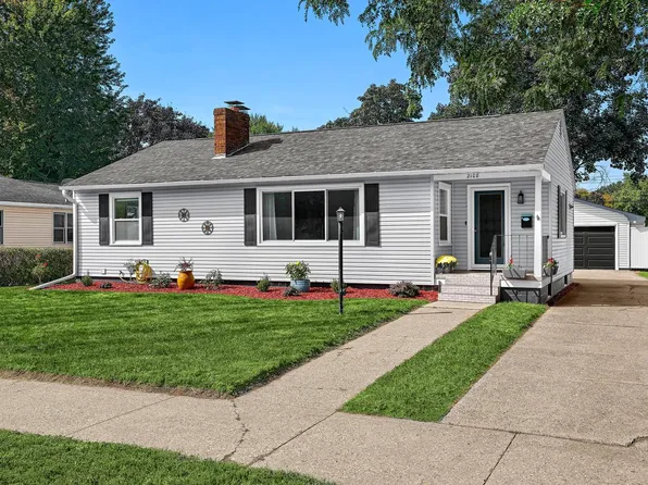 2108 Sunrise DRIVE, La Crosse, WI 54601