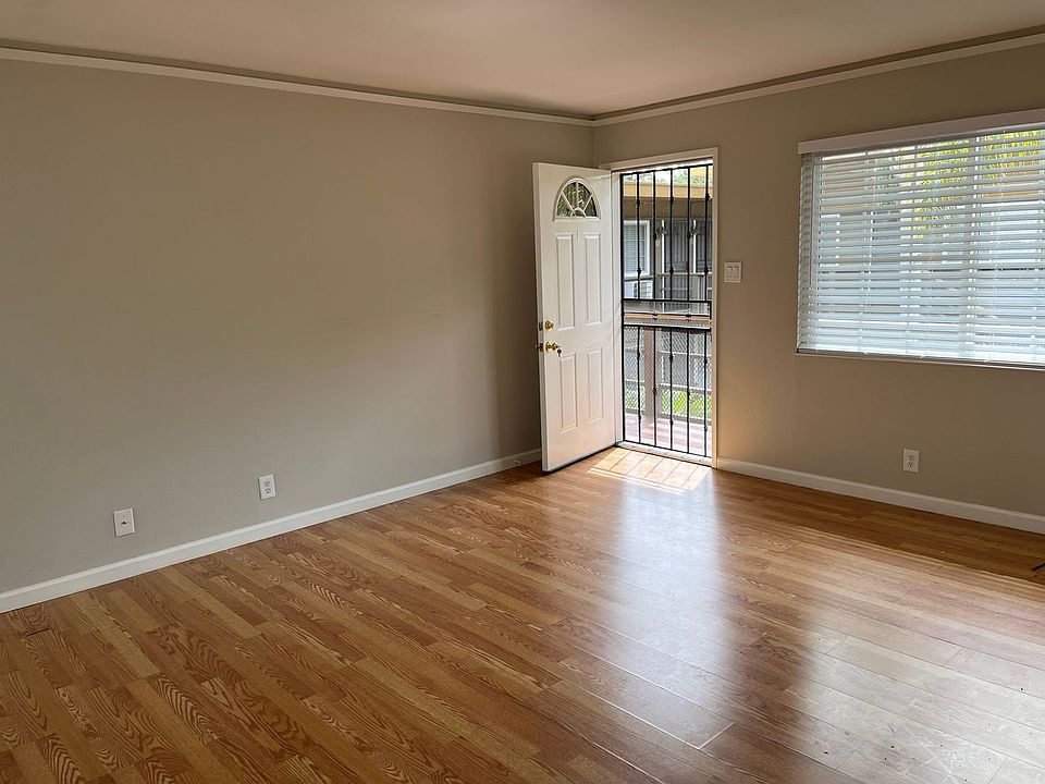 1st image of 1185 Lincoln Ave #5