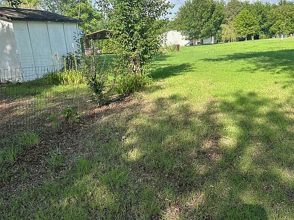 2nd image of 26 Southfork Rd