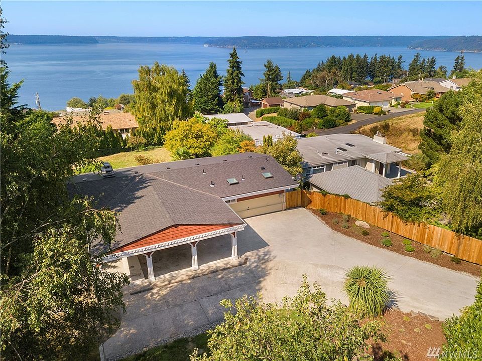 1st image of 5938 Scenic Dr NE