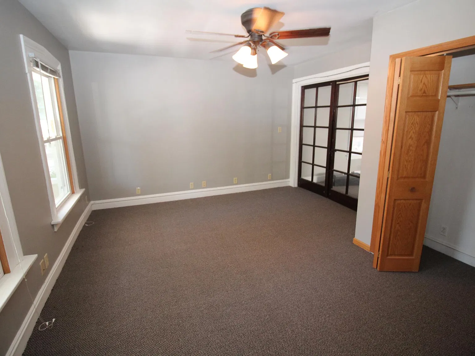 4 bed, 1378 sqft, $1,500 — Photo 3