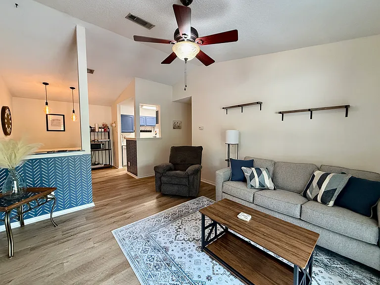 2299 Scenic Hwy #G6 — Photo 6