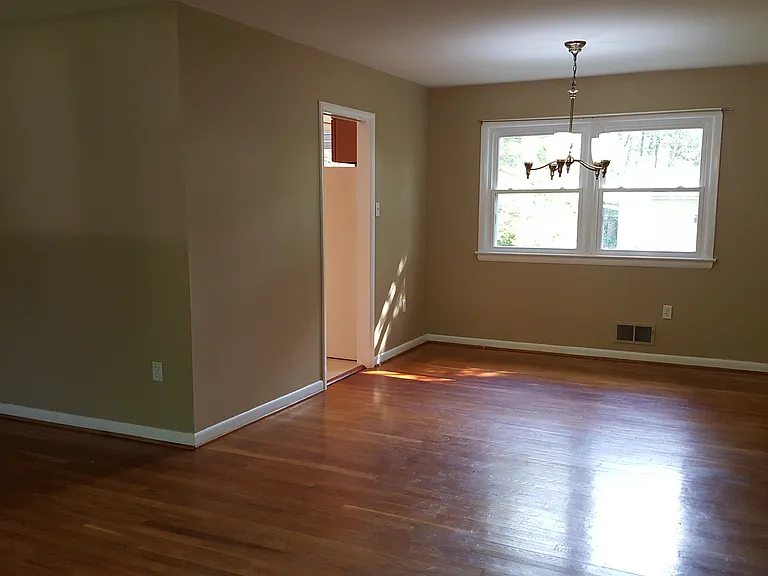 11801 Milbern Dr — Photo 2