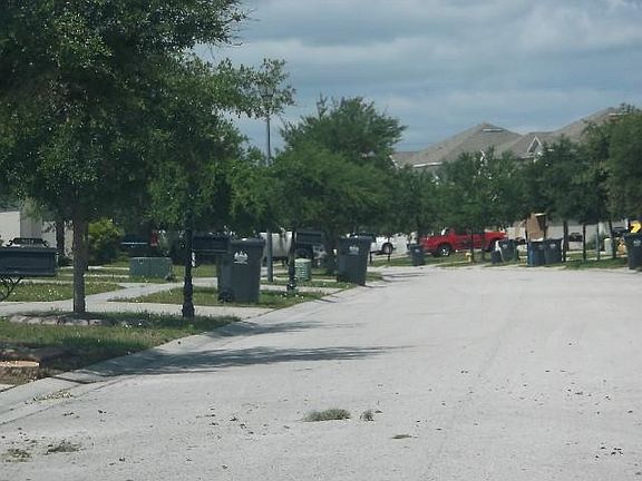 4th image of 8528 Carriage Pointe Dr