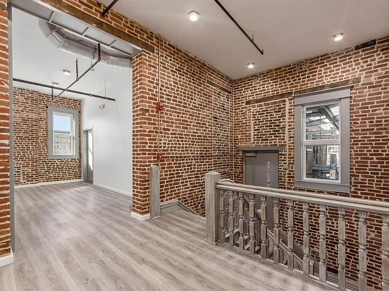 218 E Main St #3-F — Photo 12