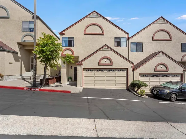 903 Appian Knoll Ct, El Sobrante, CA 94803