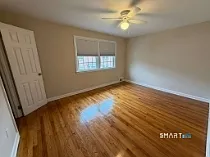 1160 Whitney Ave #E — Photo 3