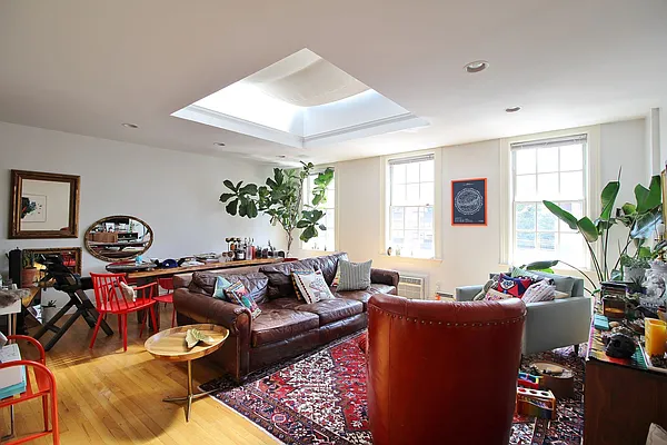 Rented by Julianna Realty Corp | media 20