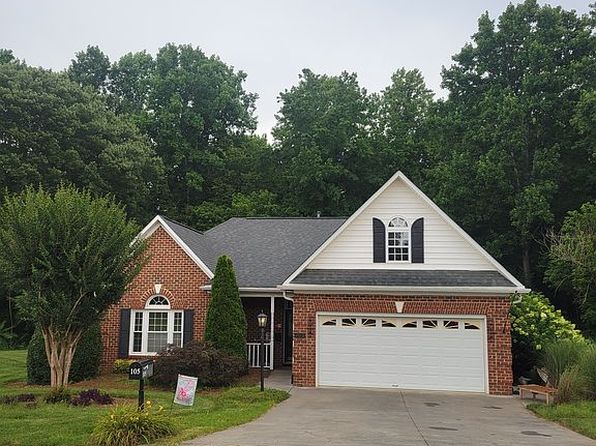 105 Meadows Edge Rd