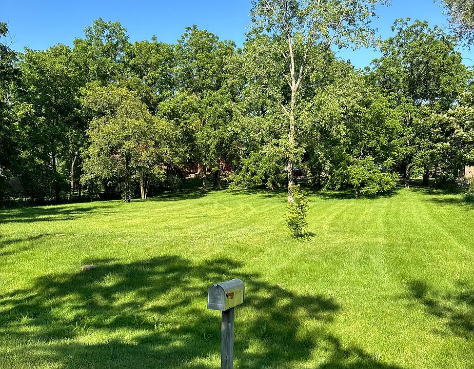 2nd image of 11390 158th St