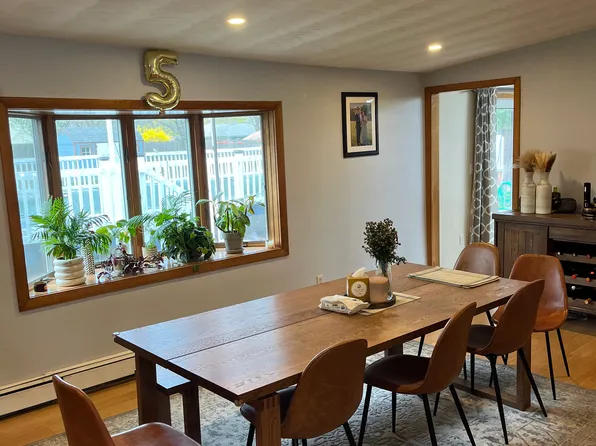 11 Rosslare Rd, Framingham, MA 01701