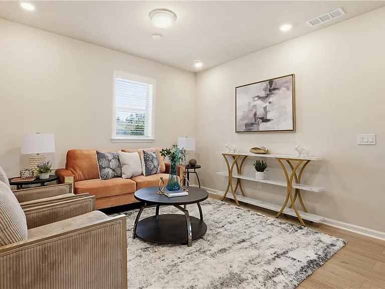 8820 Shipton Circle Ball — Photo 23