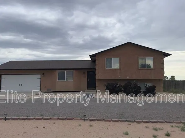 1150 S Los Charros Dr, Pueblo West, CO 81007
