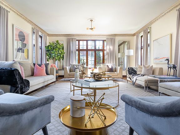 5th image of 11 Cranford St #1