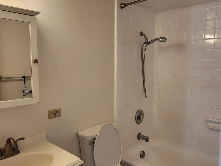 1616 Liholiho St #1501 — Photo 5