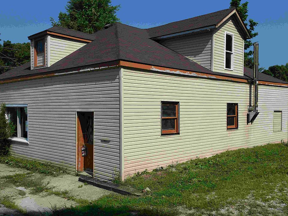 1st image of 106 McKenzie St