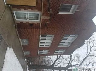 1211 W 60th St #1, Chicago, IL 60636