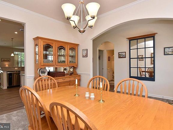 5th image of 20219 Greythorne Ln
