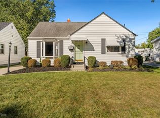 4140 W 220th St, Fairview Park, OH