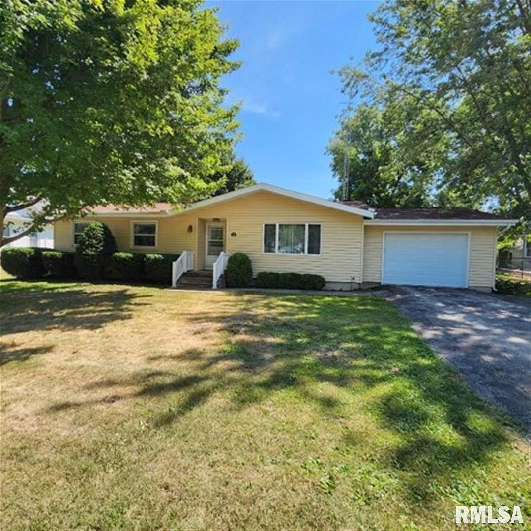 419 S State Highway 94, Stronghurst, IL 61480 Zillow