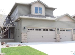 7305 S Grand Arbor Ct, Sioux Falls, SD 57108
