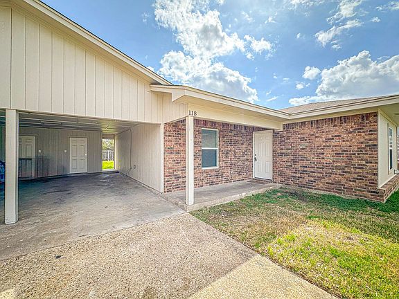 2nd image of 116-118 E Gruver Cir