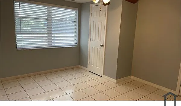 4 bed, 1740 sqft, $2,200 — Photo 4