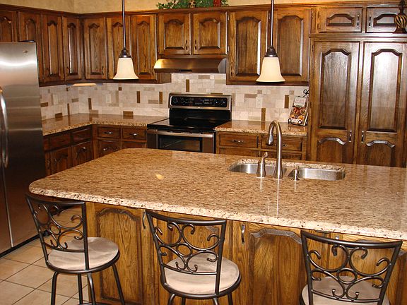 2nd image of 203 Cobb Dr