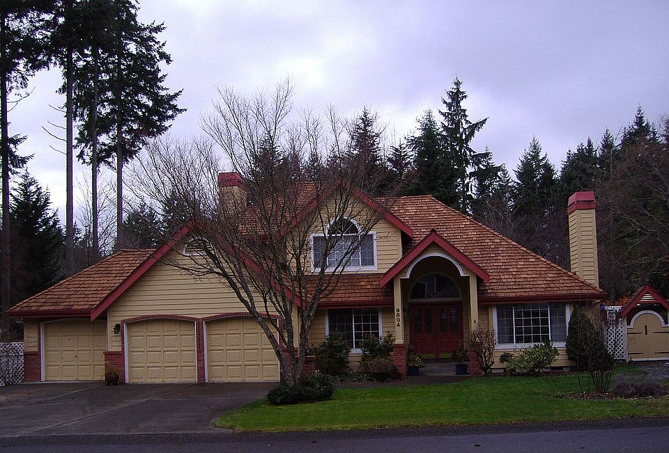 1st image of 9804 41st Ave