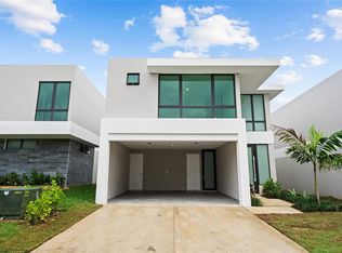 79 Riviera Parkview, Bayamon, PR 00959