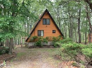 106 Blackbird Ct, Lackawaxen, PA 18435