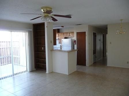 2nd image of 2106 Hinkle Ave #A