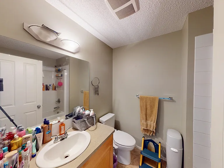 87 Saddlebrook Point NE — Photo 10