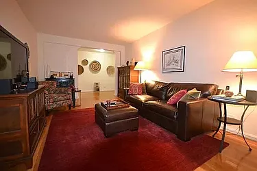 Rented by Silverstein Collection LLC 