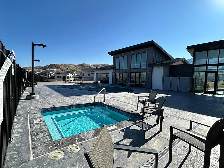 4852 W Upper Bend Dr — Photo 43