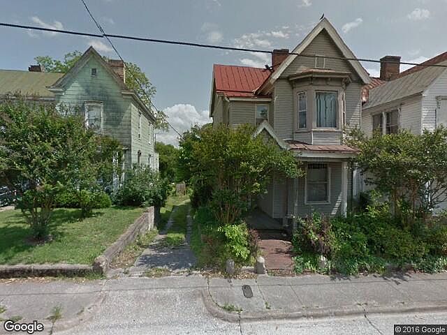 1st image of 814 N Main St