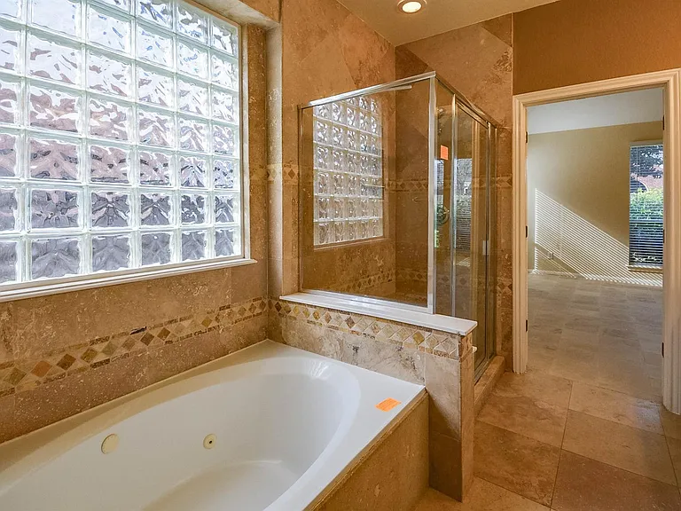 3211 Chapel Creek Way — Photo 16