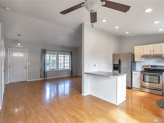3rd image of 19607 12th Avenue Ct E