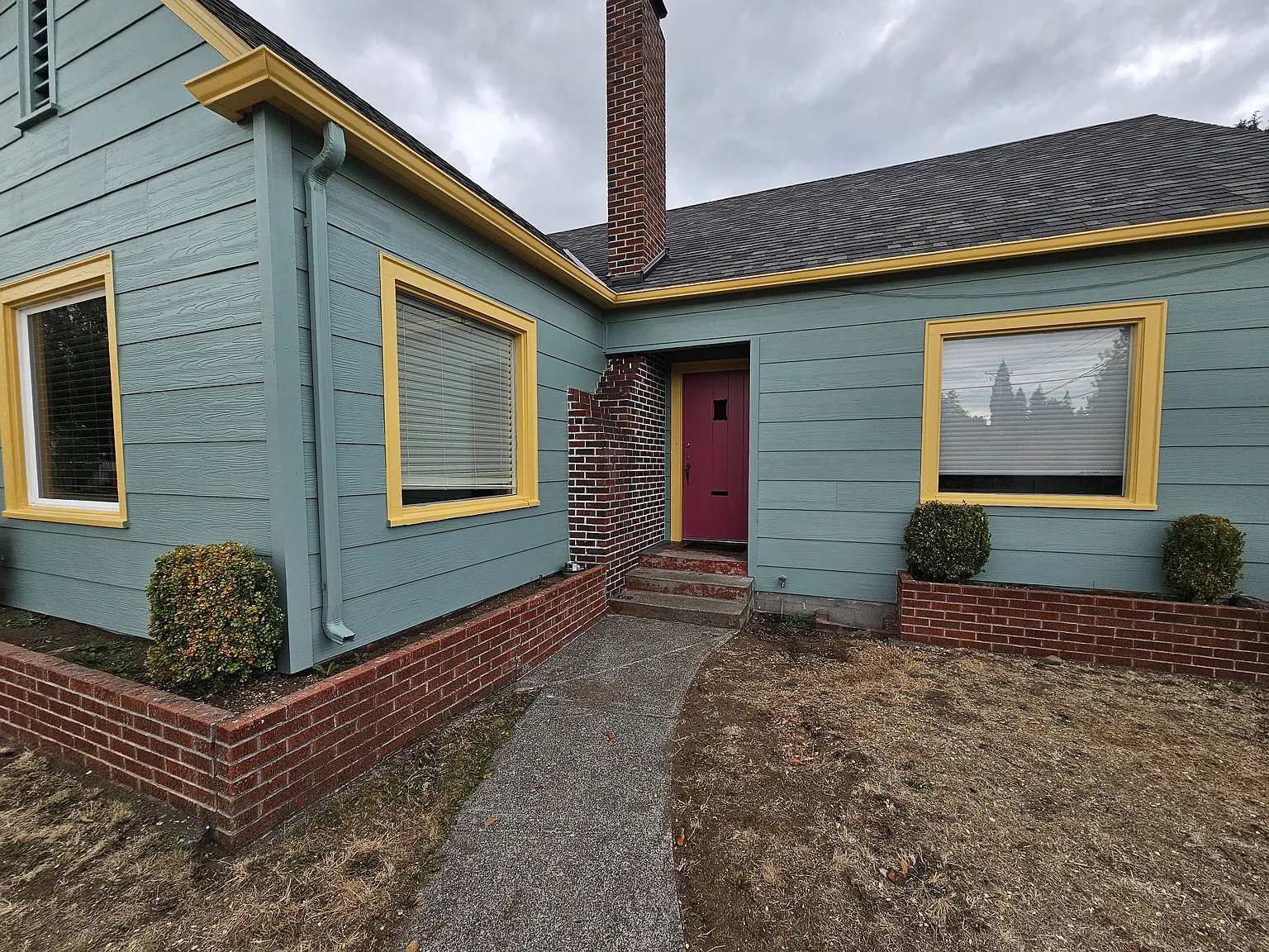 4 bed, 1682 sqft, $2,600 — Photo 2