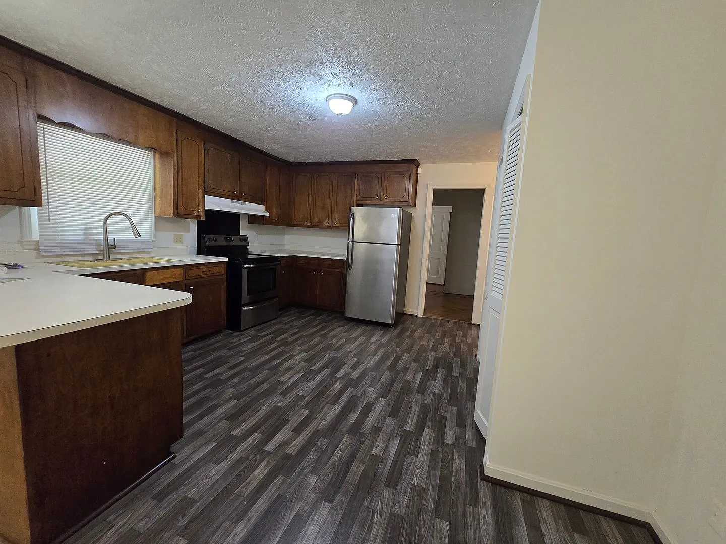 1855 Broadell ~ Holly Springs — Photo 3