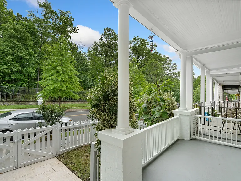 245 Rock Creek Church Rd NW — Photo 5