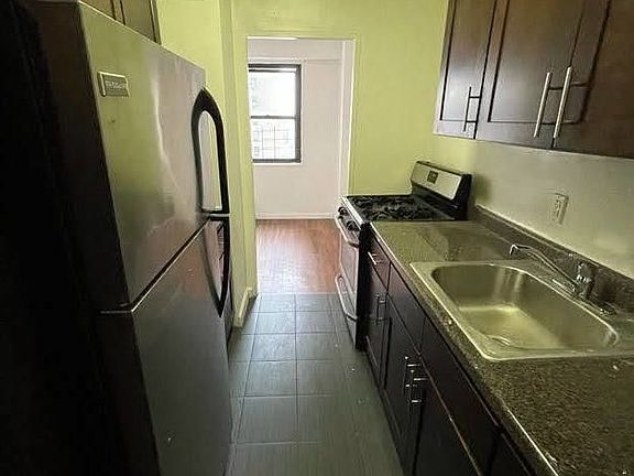3rd image of 47 McKeever Pl APT 11F