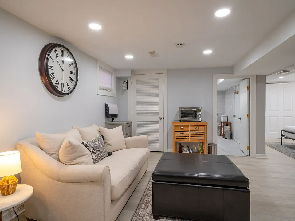 525 Circle Dr #ID1374784P